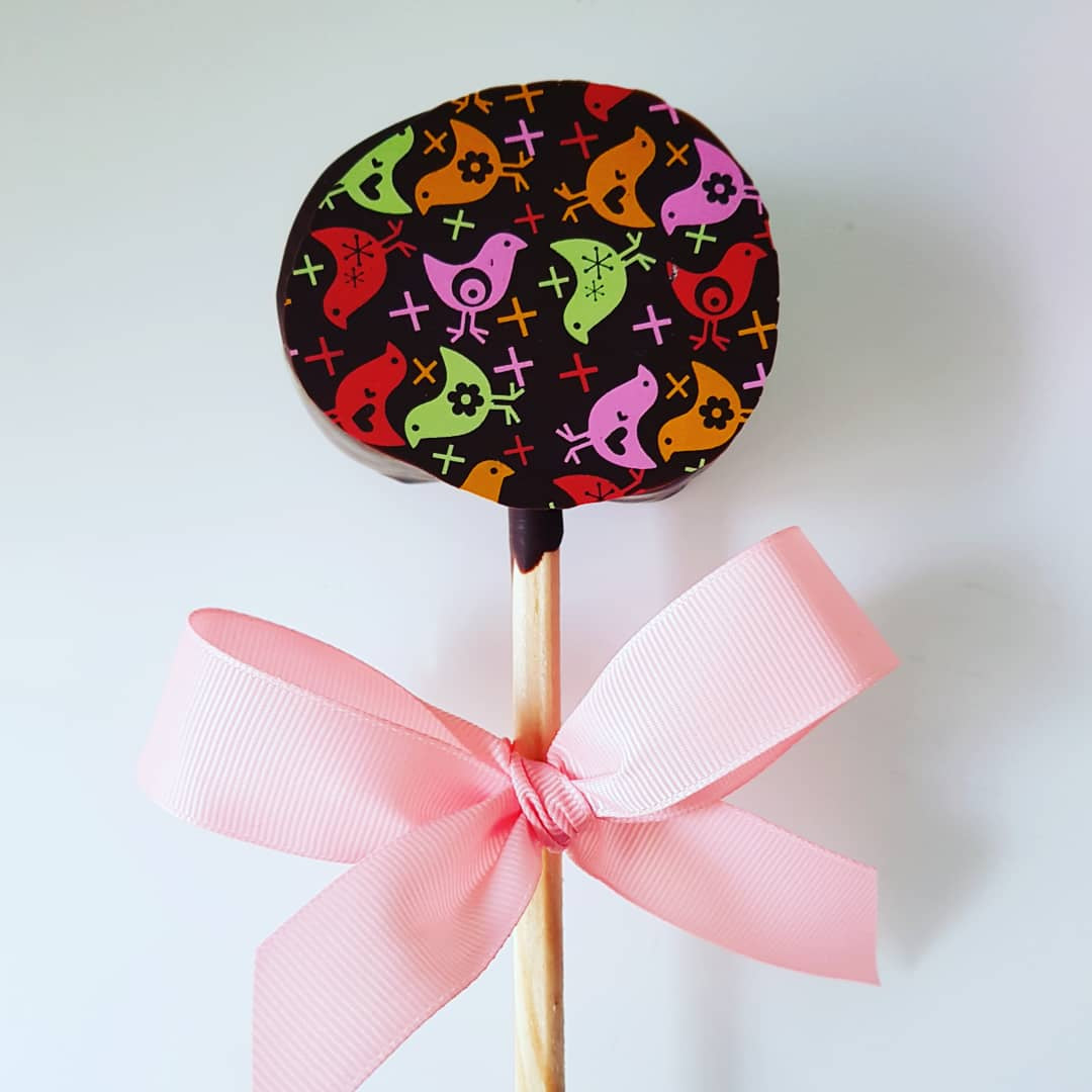 Paleta de Bombón con diseño cubierta de chocolate